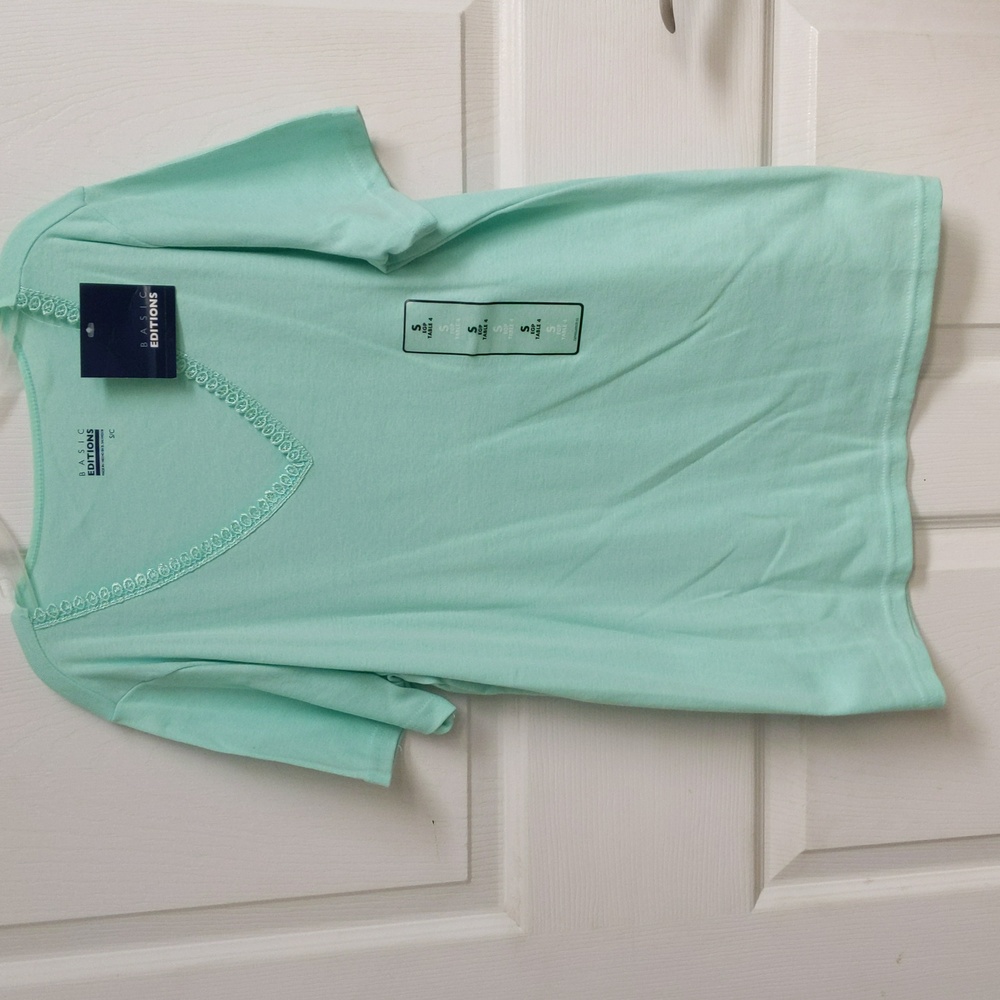 Light Green Basic Editions small
